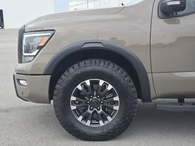 2021 Nissan Titan Crew Cab PRO-4X 4x4