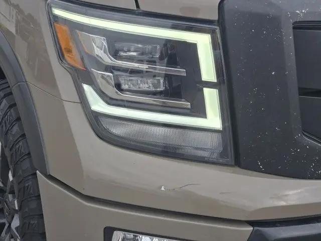 2021 Nissan Titan Crew Cab PRO-4X 4x4