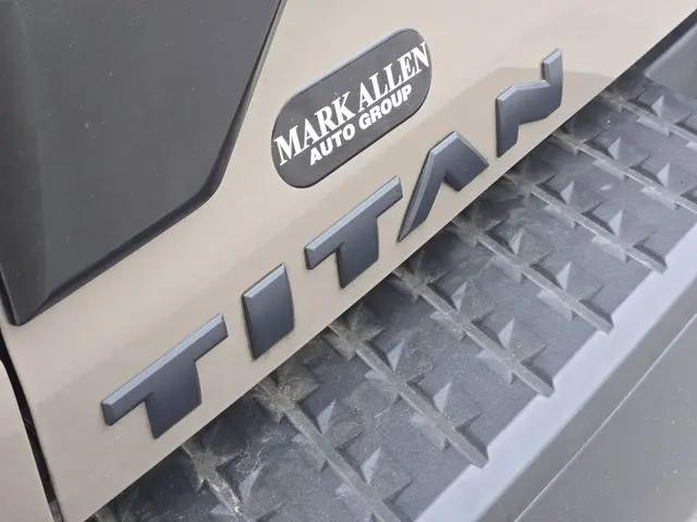 2021 Nissan Titan Crew Cab PRO-4X 4x4