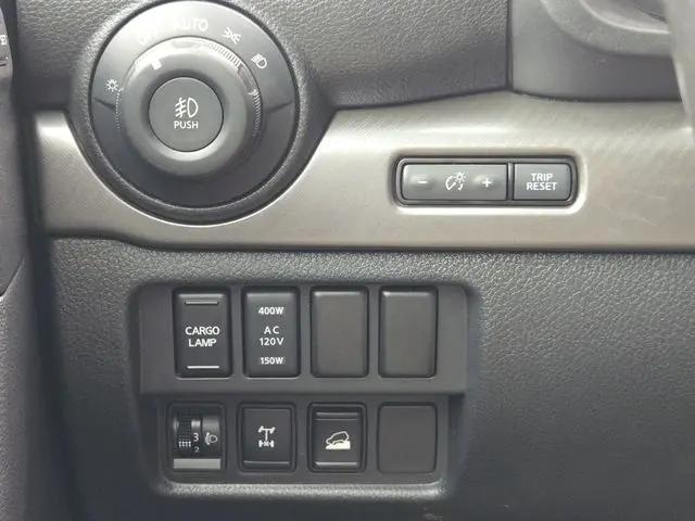 2021 Nissan Titan Crew Cab PRO-4X 4x4