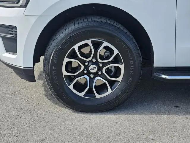 2023 Ford Expedition XLT MAX