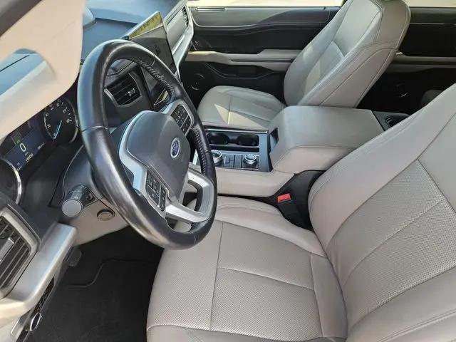 2023 Ford Expedition XLT MAX