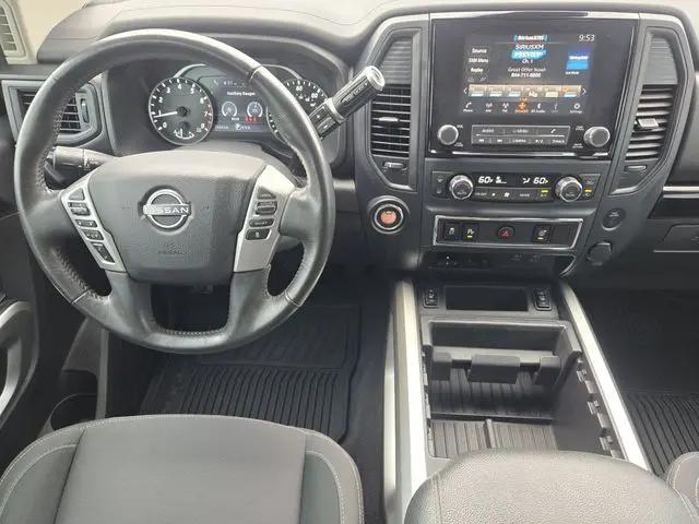 2024 Nissan Titan Crew Cab SV 4x2