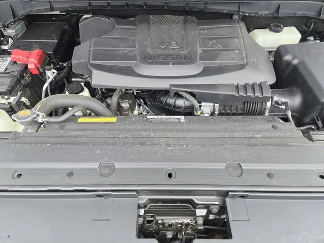 2024 Nissan Titan Crew Cab SV 4x2