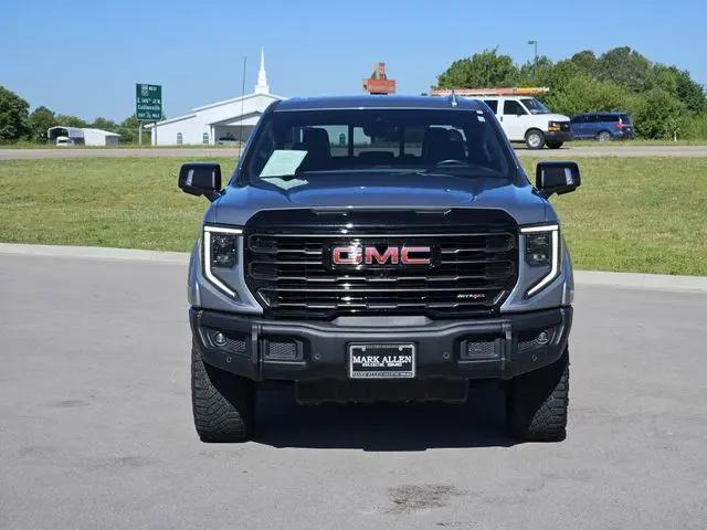 2023 GMC Sierra 1500 4WD Crew Cab Short Box AT4X