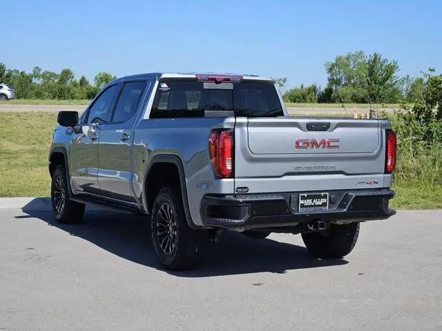 2023 GMC Sierra 1500 4WD Crew Cab Short Box AT4X