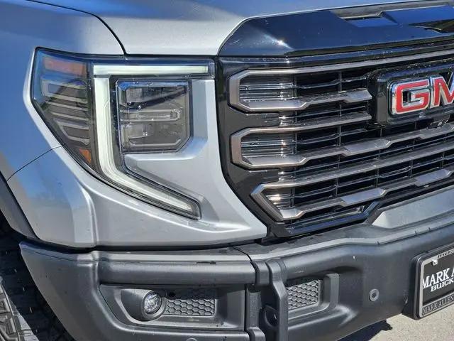 2023 GMC Sierra 1500 4WD Crew Cab Short Box AT4X