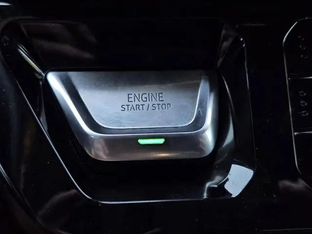 2023 GMC Sierra 1500 4WD Crew Cab Short Box AT4X