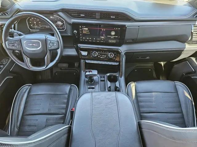 2023 GMC Sierra 1500 4WD Crew Cab Short Box AT4X