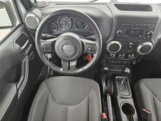 2018 Jeep Wrangler JK Unlimited Sahara 4x4