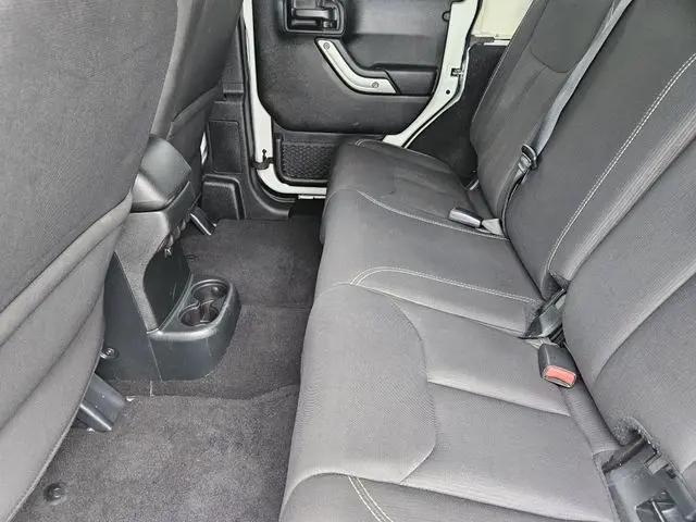 2018 Jeep Wrangler JK Unlimited Sahara 4x4