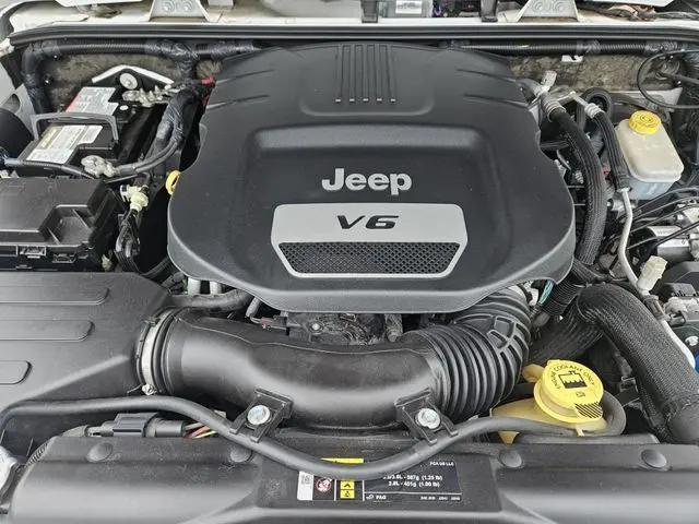 2018 Jeep Wrangler JK Unlimited Sahara 4x4