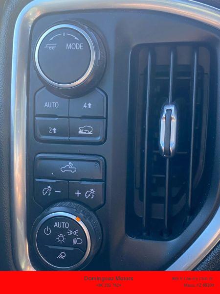 2021 Chevrolet Silverado 1500 4WD Crew Cab Short Bed LT