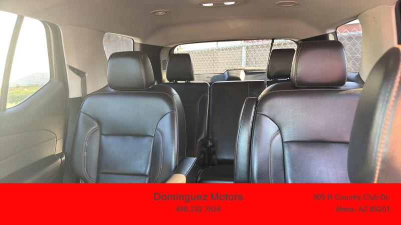 2021 Chevrolet Traverse FWD LT Leather