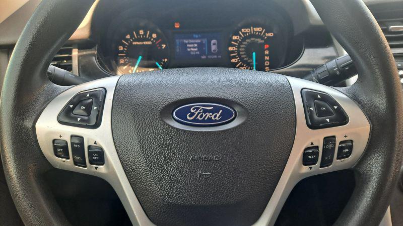 2013 Ford Edge SE