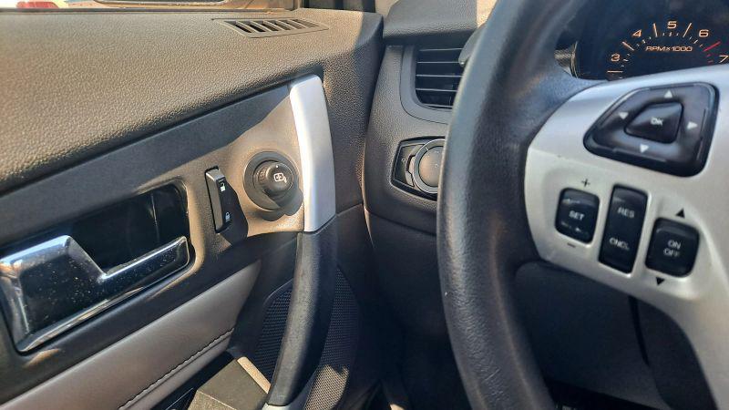 2013 Ford Edge SE
