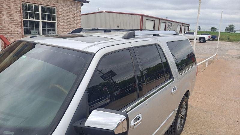 2015 Lincoln Navigator L Base