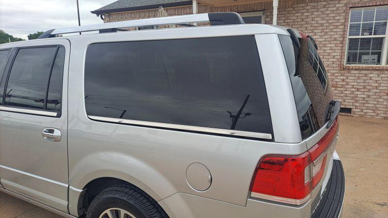 2015 Lincoln Navigator L Base