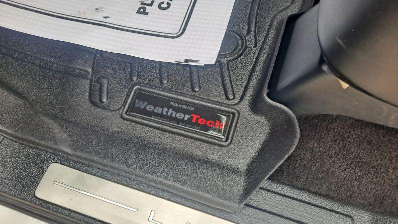 2015 Lincoln Navigator L Base