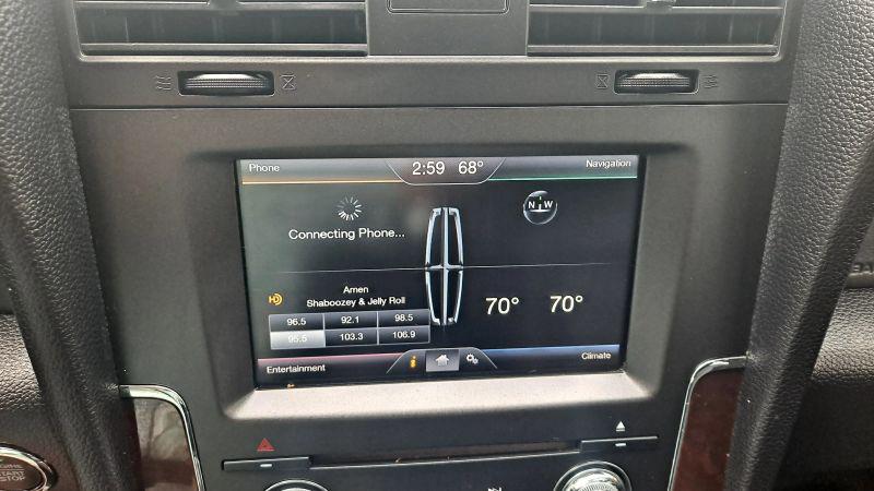 2015 Lincoln Navigator L Base