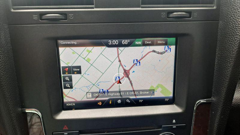 2015 Lincoln Navigator L Base