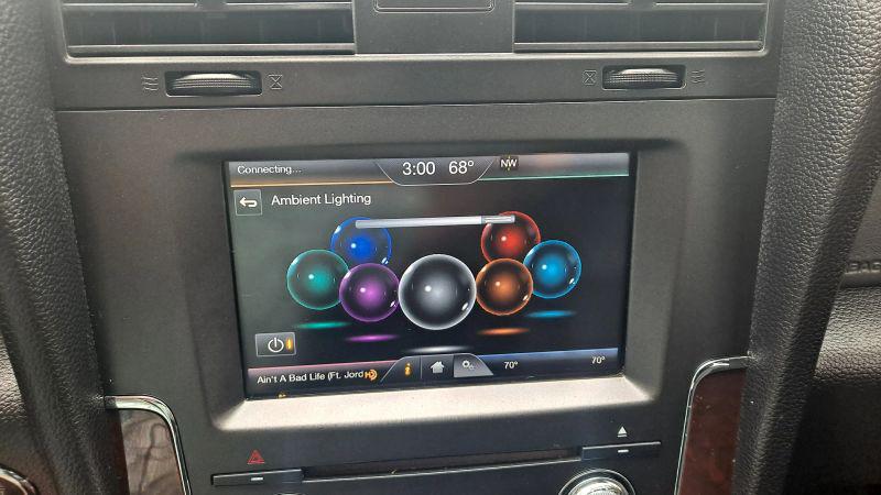 2015 Lincoln Navigator L Base