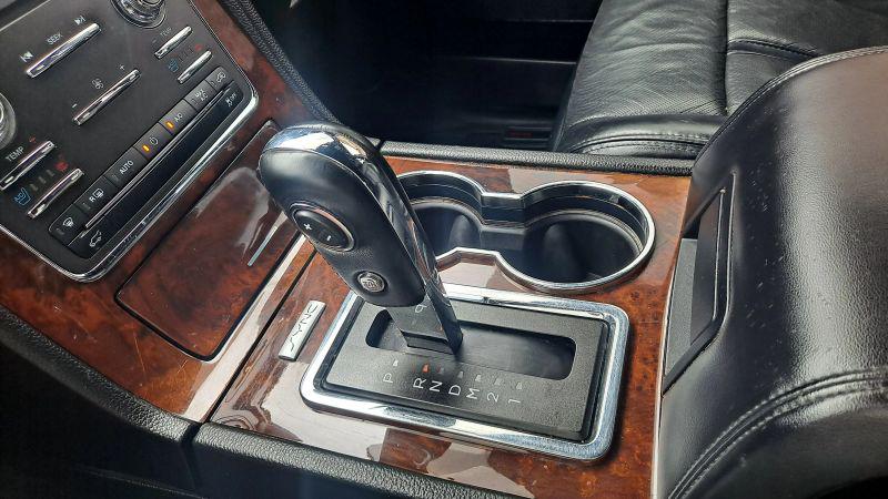 2015 Lincoln Navigator L Base