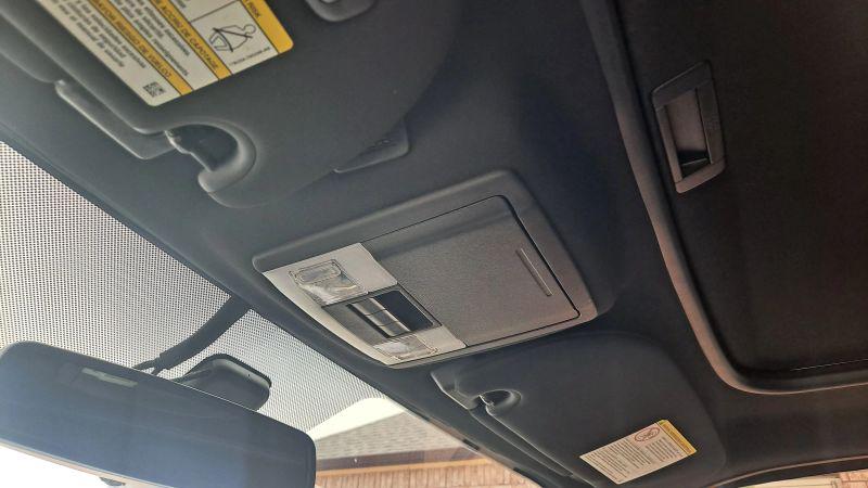 2015 Lincoln Navigator L Base