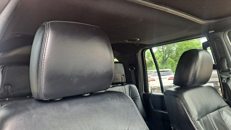 2015 Lincoln Navigator L Base