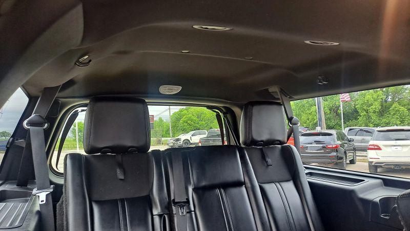 2015 Lincoln Navigator L Base