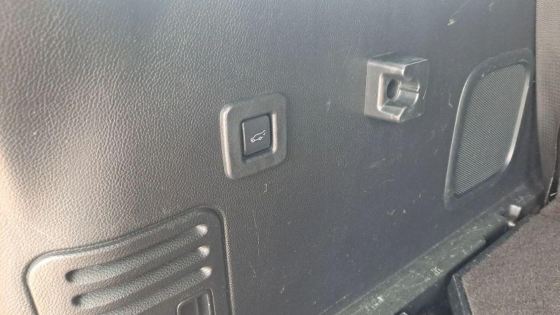 2015 Lincoln Navigator L Base