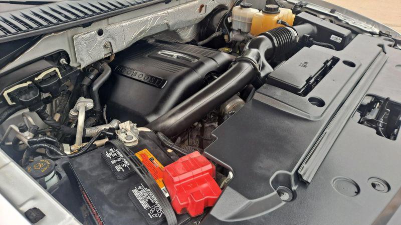 2015 Lincoln Navigator L Base