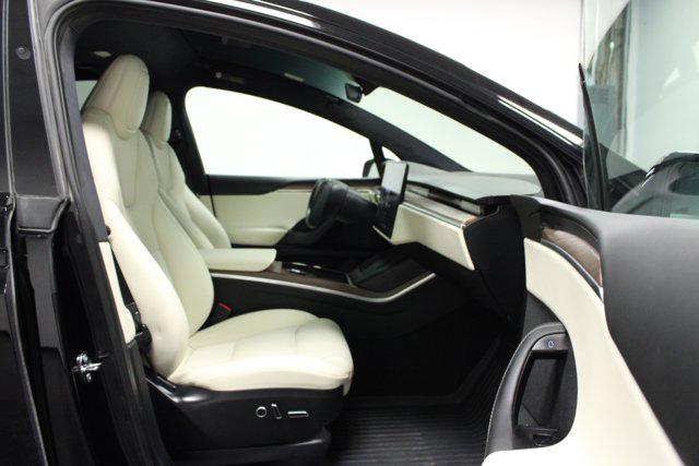 2023 Tesla Model X Base