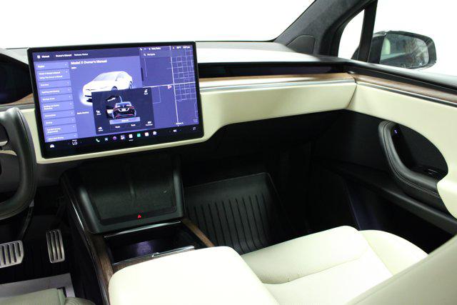 2023 Tesla Model X Base