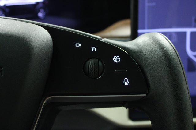 2023 Tesla Model X Base