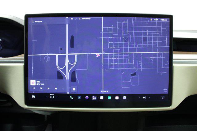 2023 Tesla Model X Base