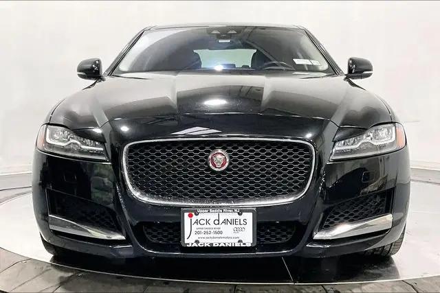 2016 Jaguar XF 35t Prestige