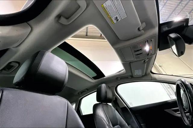 2016 Jaguar XF 35t Prestige