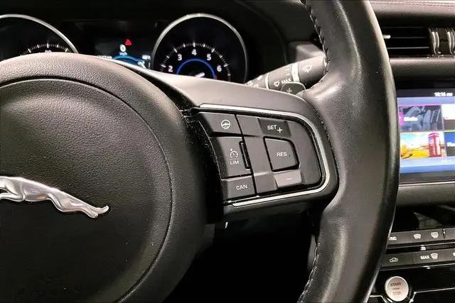 2016 Jaguar XF 35t Prestige