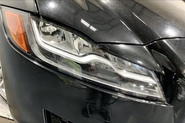 2016 Jaguar XF 35t Prestige