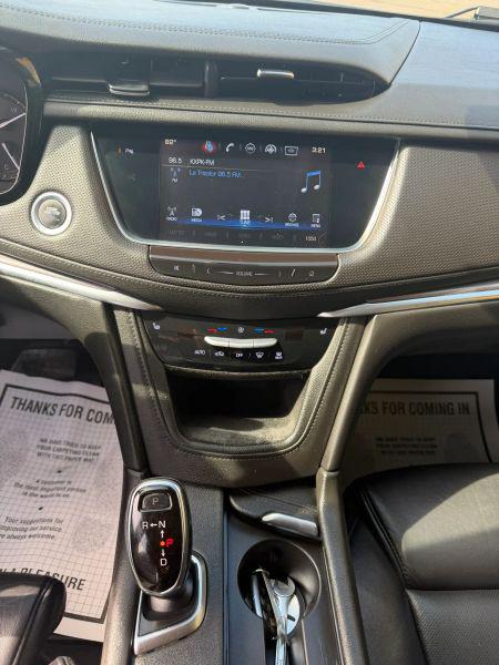 2017 Cadillac XT5 Luxury
