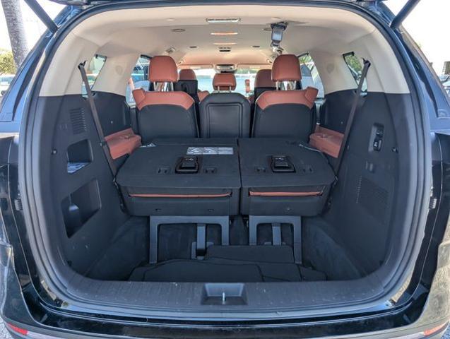 2023 Kia Carnival MPV SX