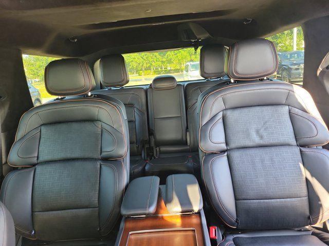 2025 Lincoln Navigator Black Label
