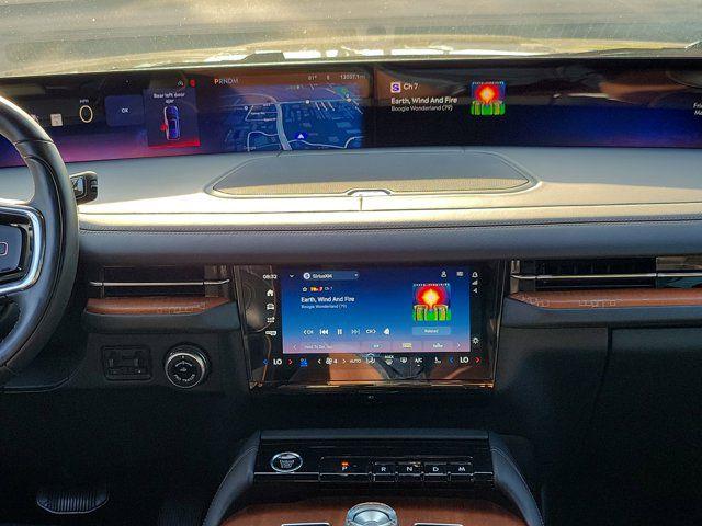 2025 Lincoln Navigator Black Label