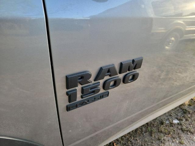 2024 Ram 1500 Classic Warlock Crew Cab 4x2 5'7" Box