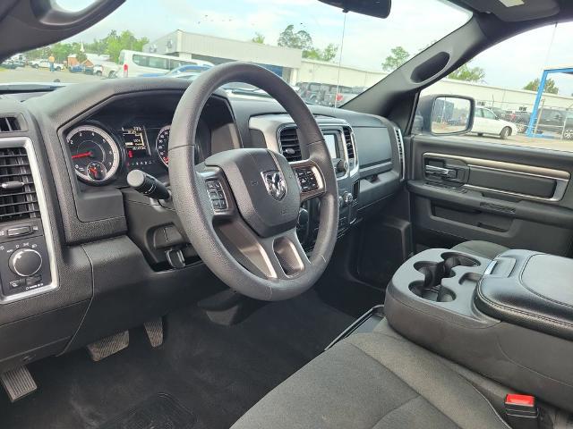 2024 Ram 1500 Classic Warlock Crew Cab 4x2 5'7" Box