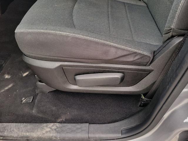 2024 Ram 1500 Classic Warlock Crew Cab 4x2 5'7" Box