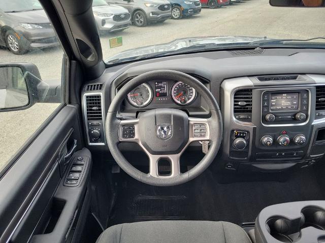 2024 Ram 1500 Classic Warlock Crew Cab 4x2 5'7" Box
