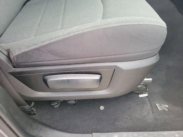 2024 Ram 1500 Classic Warlock Crew Cab 4x2 5'7" Box