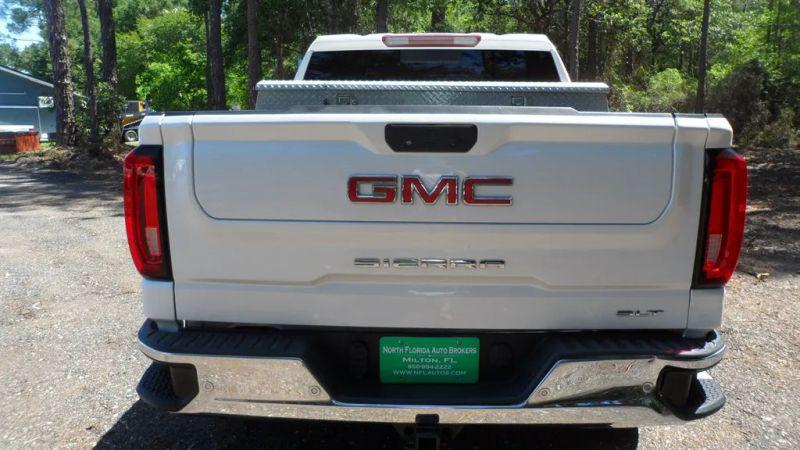 2020 GMC Sierra 1500 2WD Crew Cab Short Box SLT